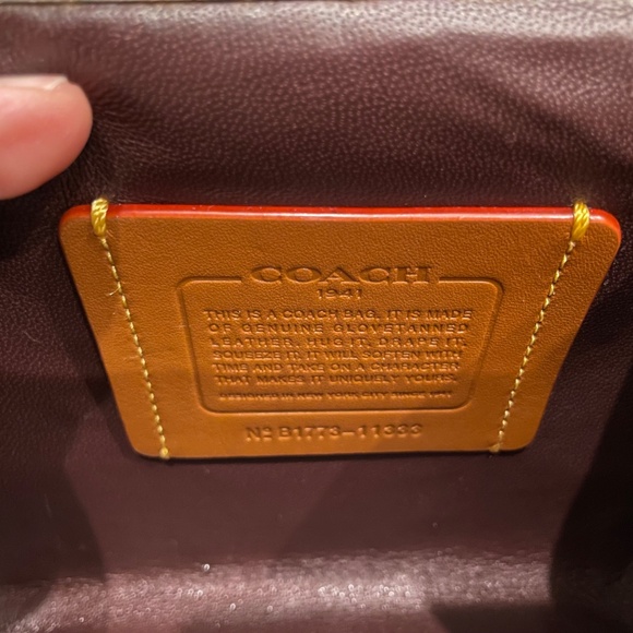 SOLD!!! COACH x NASA Space White Rocket Cosmic Double Kisslock Crossbody - Picture 10 of 11